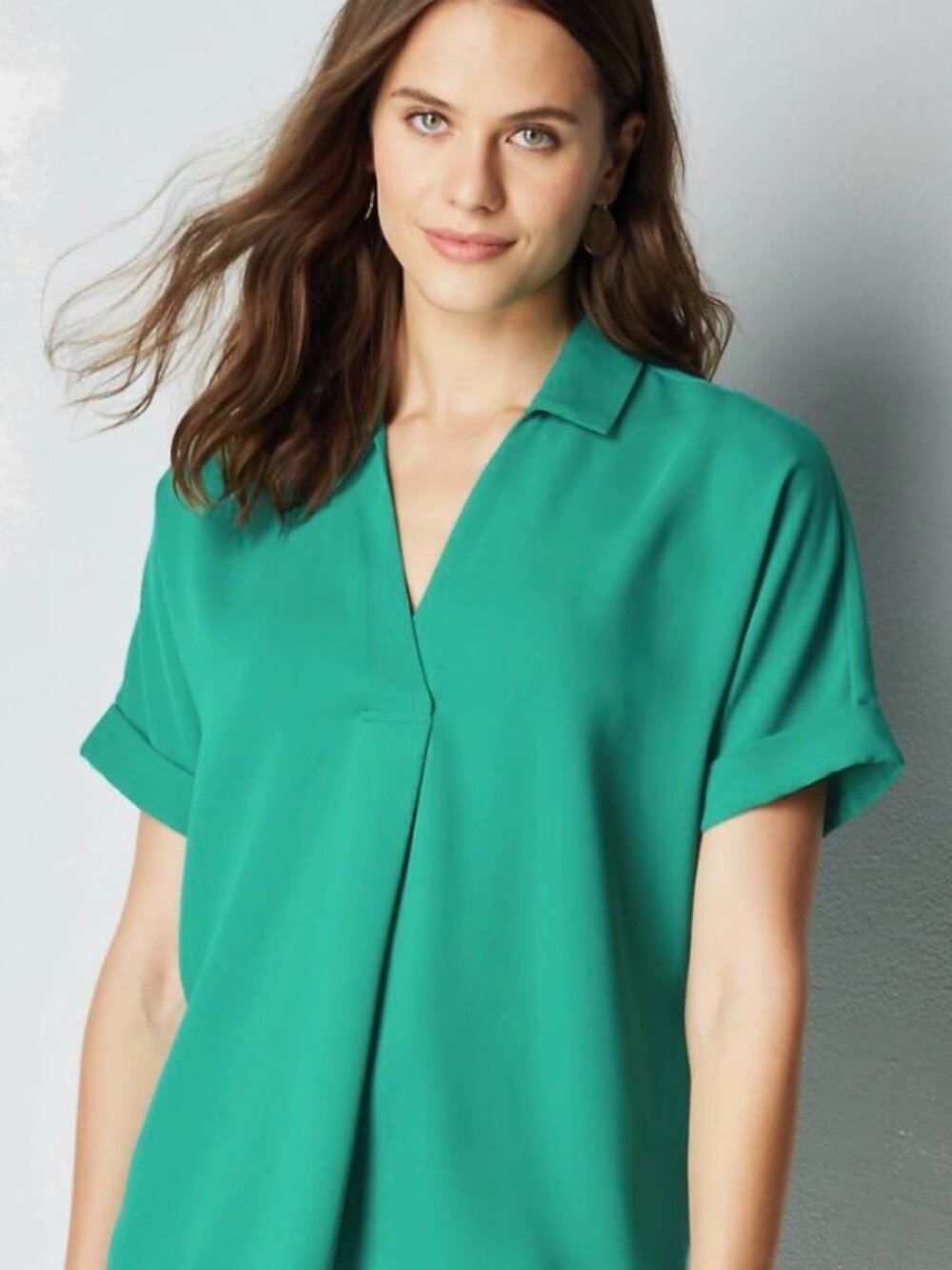 J.Jill Wearever Banana Leaf Green Button-Back Top M